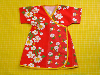 punainen mekko